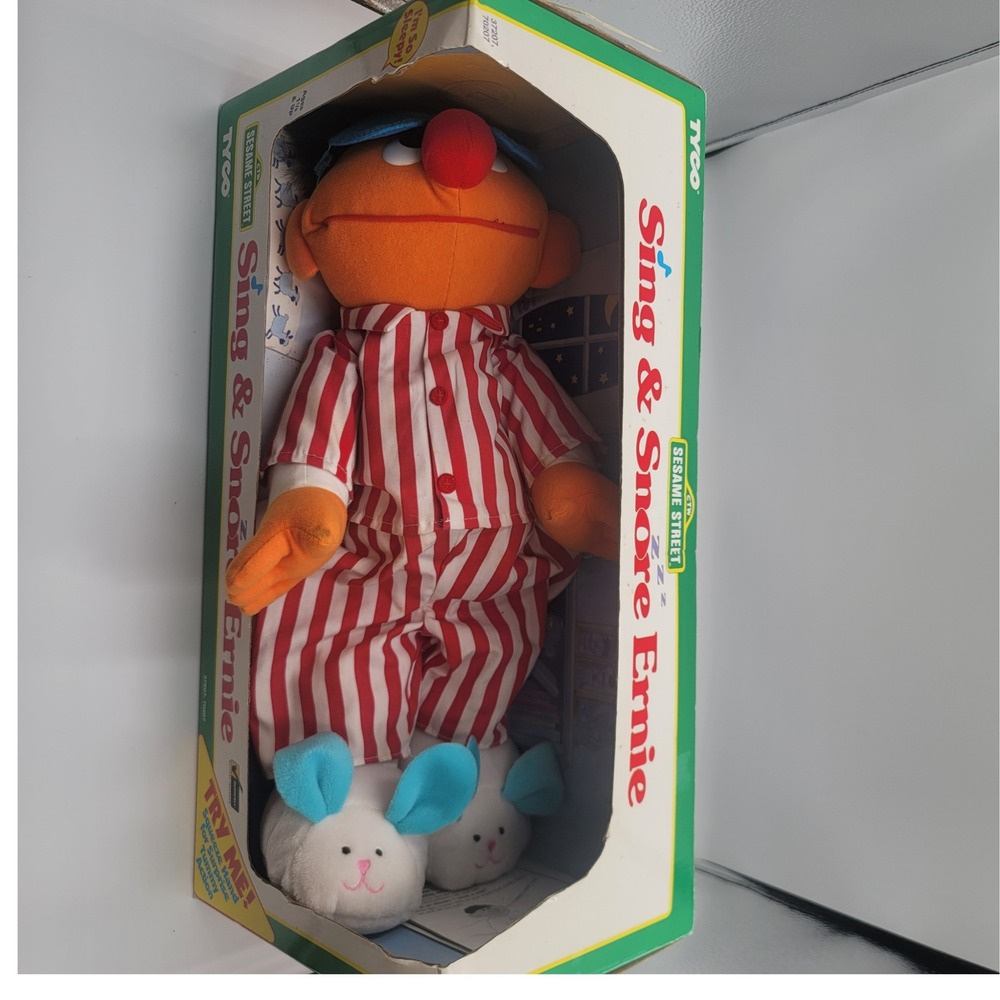 Vintage 1997 Tyco Sesame Street Sing & Snore Ernie Plush Toy New In Box 37207